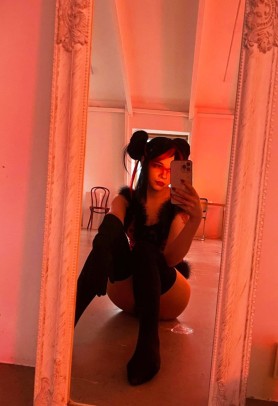 Девушка массажистка Аня, салон 