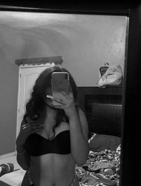 Девушка массажистка Саша , салон "Не  Салон"